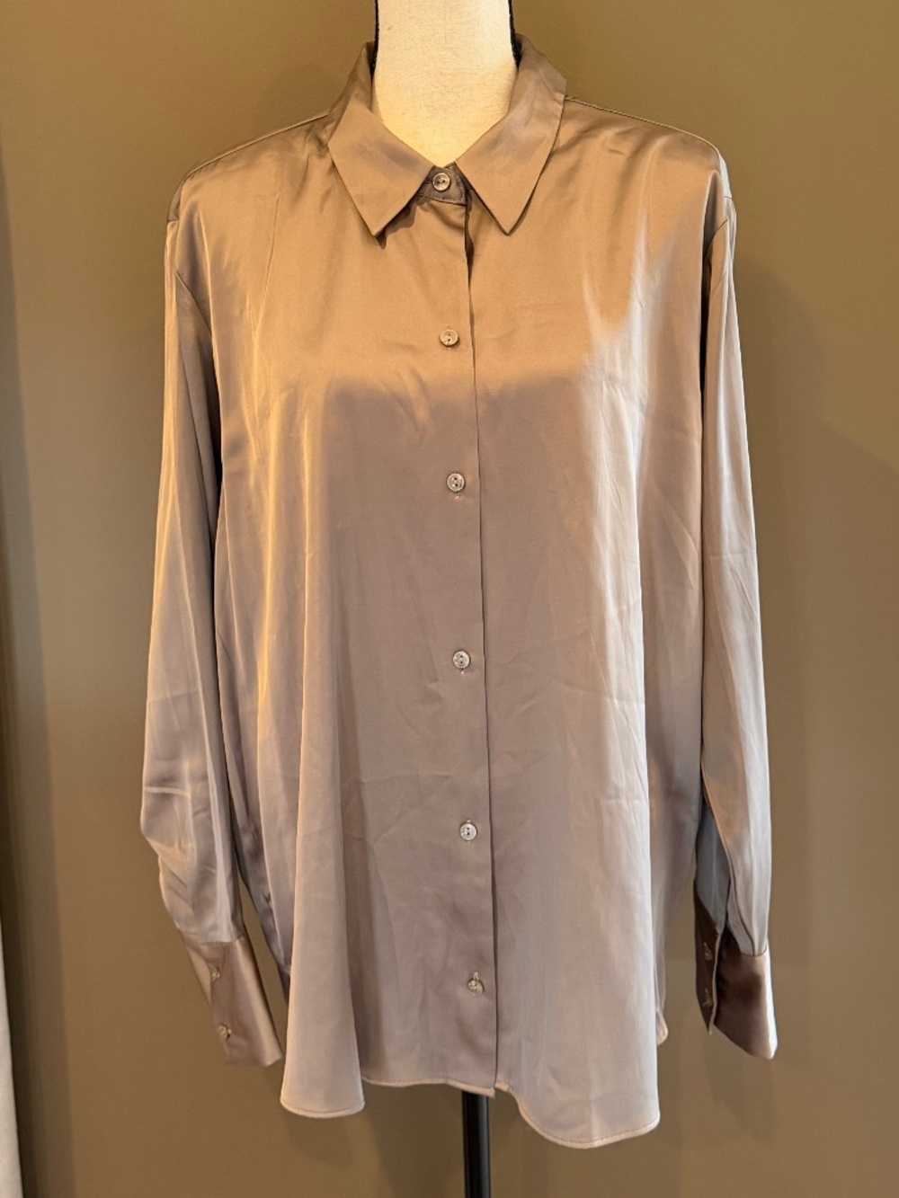 Abercrombie & Fitch Mocha Satin Look Long Sleeve Button Down Shirt, Size XL